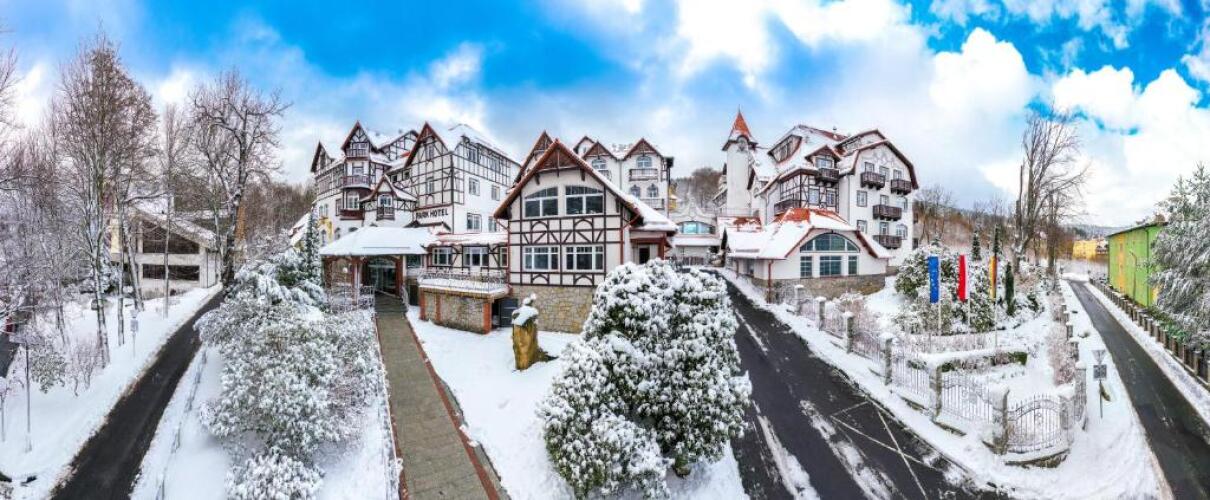 Park Hotel Kur & Spa Over view