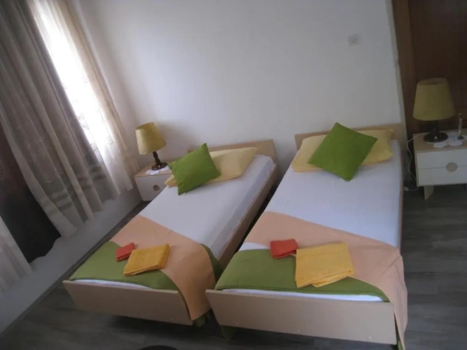 Standard Twin room with balcony