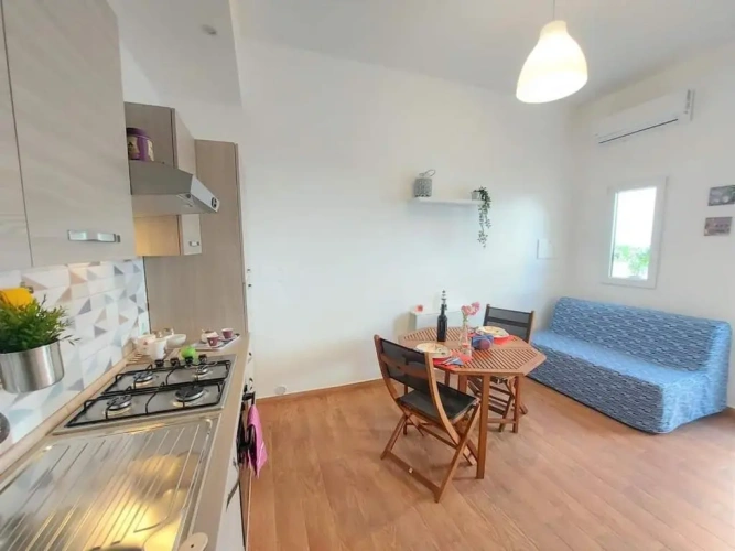 2 Bedrooms Cottage