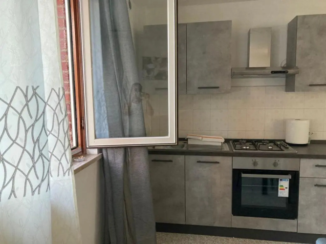 Appartamento sulla piazza 90 m dal mare