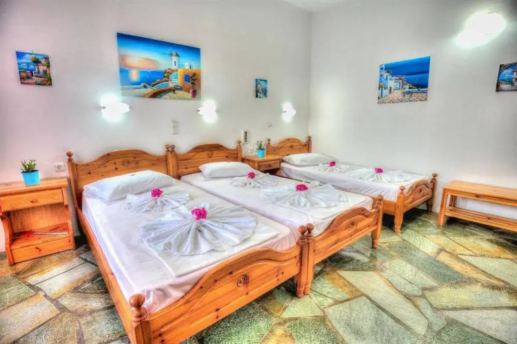 Eleni Rooms