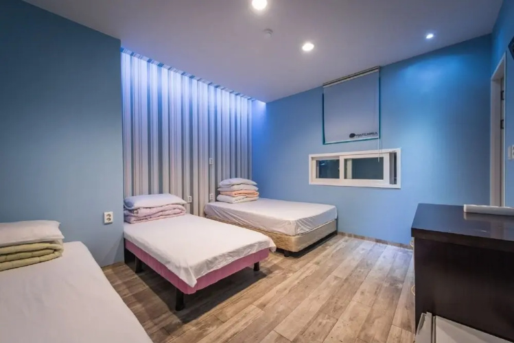 Hostel Korea 6