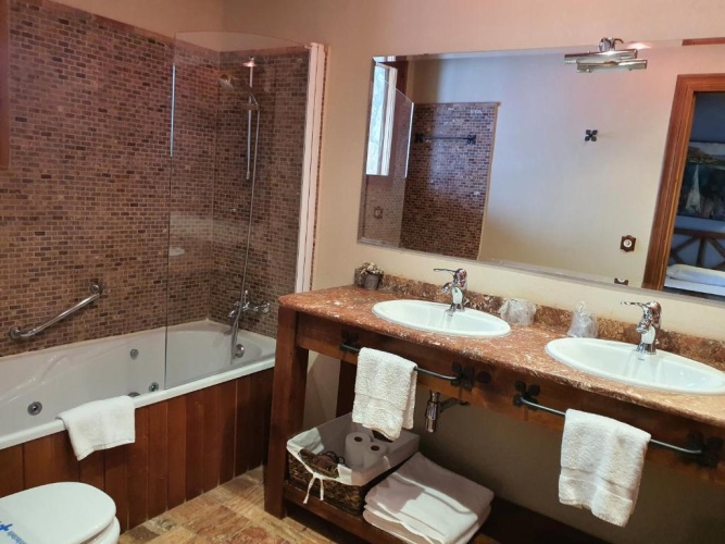 2 Bedrooms Suite