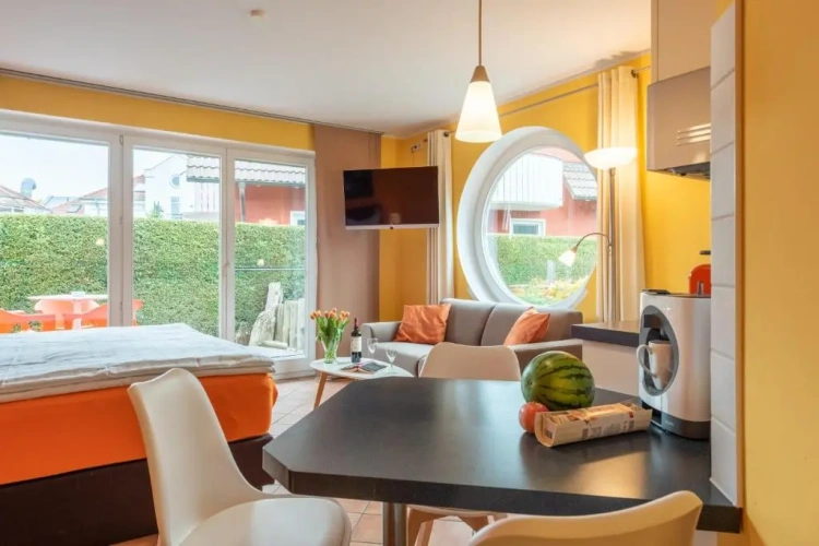 Basement Apartment with garden view