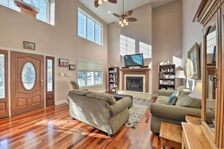 5 Bedrooms Cottage with balcony