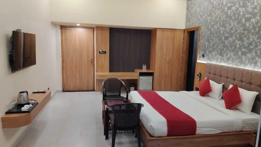 Nature Retreat Resorts