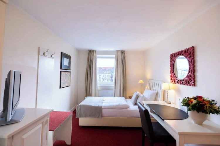 Standard Single room