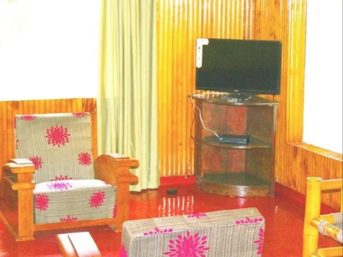 Cypress lodge
