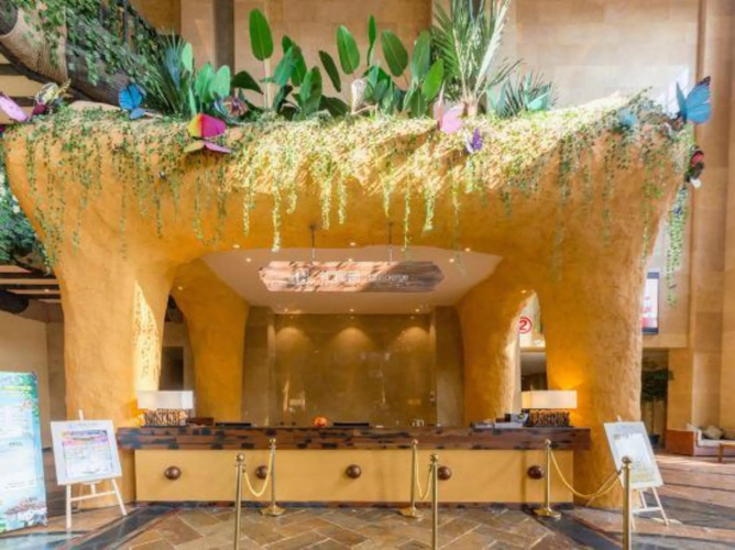 Ling Ling Hotel