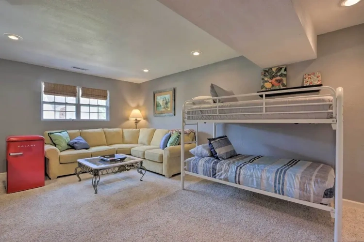 3 Bedrooms Cottage