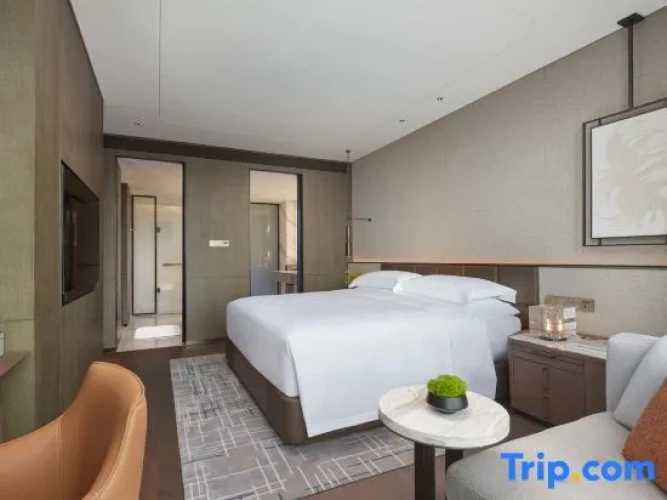 1 Bedroom Double Suite
