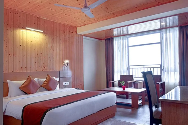 Treenz Hotels