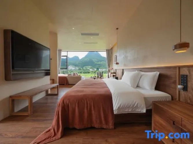 Standard Twin Family room with panoramic view