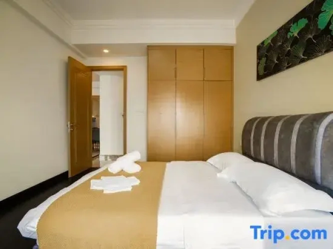 2 Bedrooms Suite