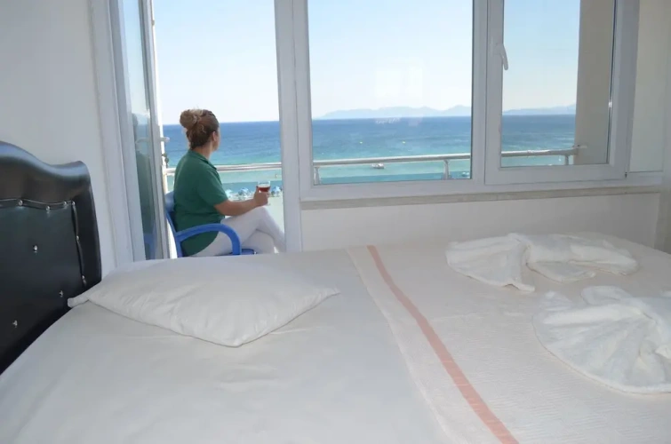 Standard Double room with balcony and with sea view