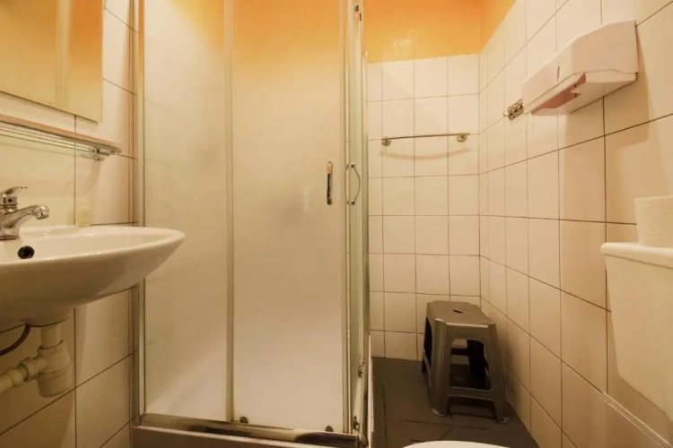 Standard Quintuple room