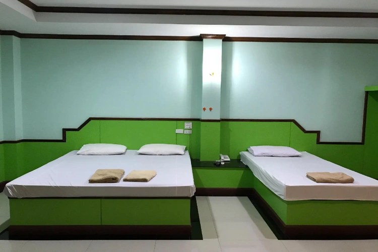 Triple Suite