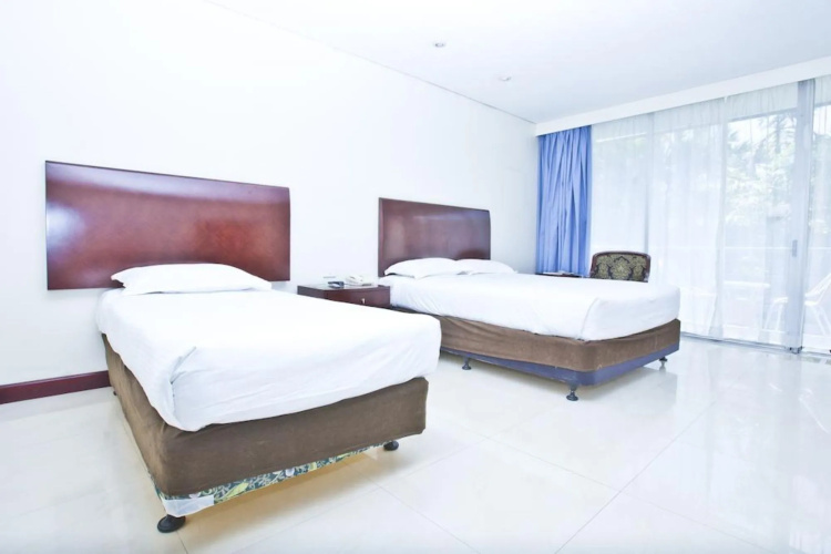 Gateway Hotel