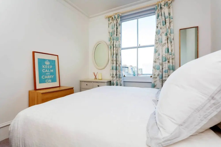 Charming Fulham flat