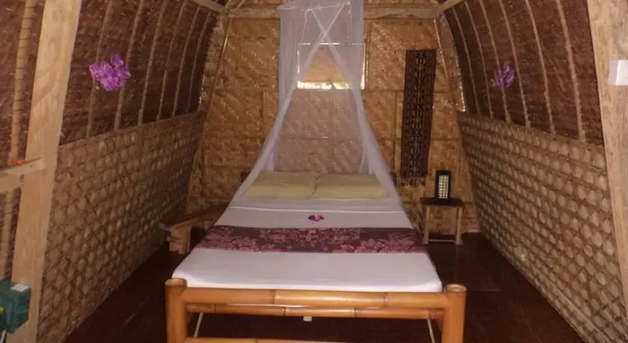 Alumbung Cottages