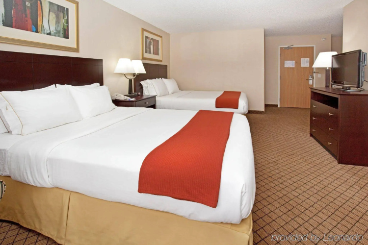 First Choice Inns at the Swell