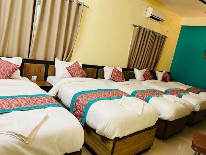 Deluxe Twin room