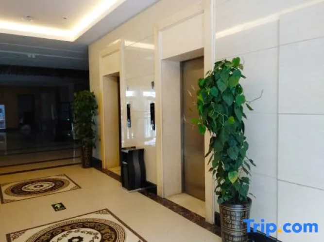 Zhongshan New Town Hotel