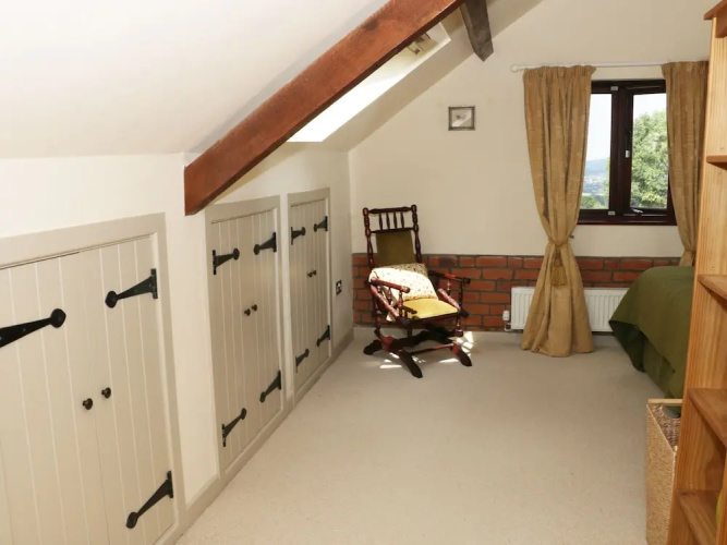 Holly Cottage