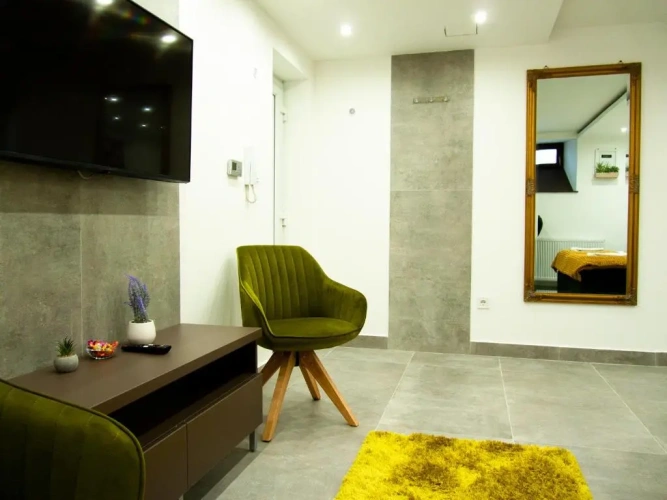 Deluxe Double Studio