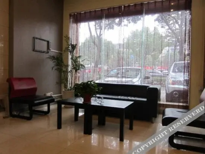 ny inn hotelHotel Overview