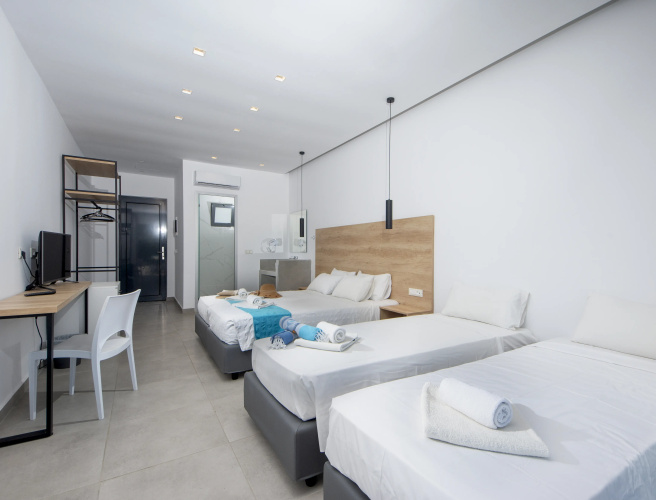 Aiora Aqua Resort