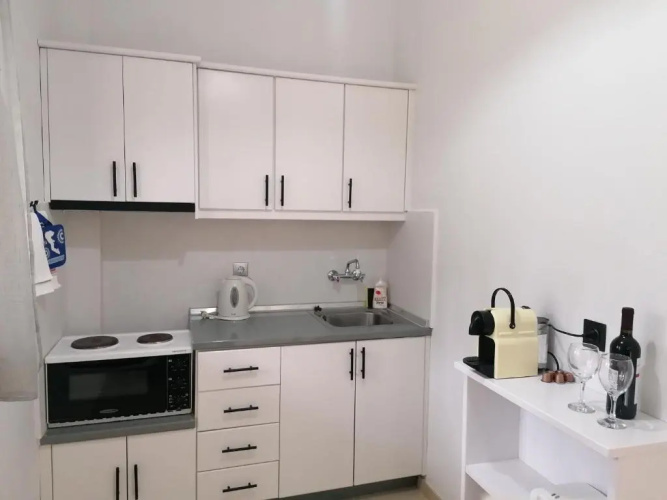 Makis Apartments