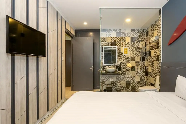 3 Bedrooms Apartment with balcony
