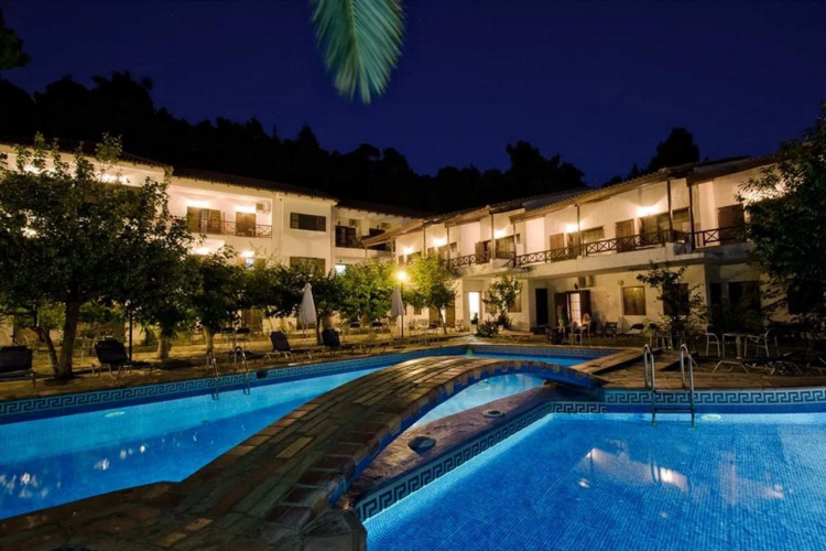 Delphi Hotel