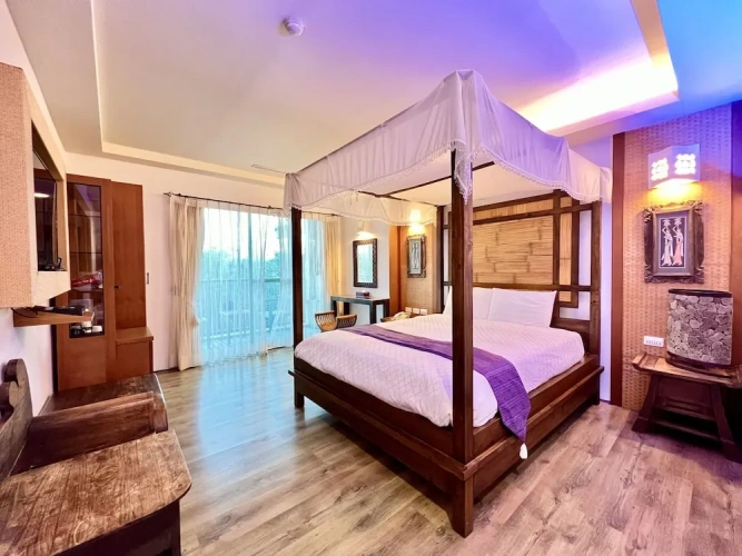 Deluxe Double room with balcony