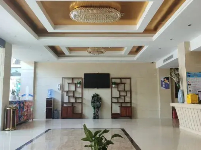 Xinyang Yuelong Hotel