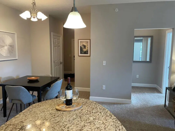 2BR Water Views W D Walkable Pool Gym