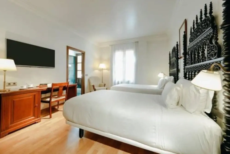 Classic Twin room