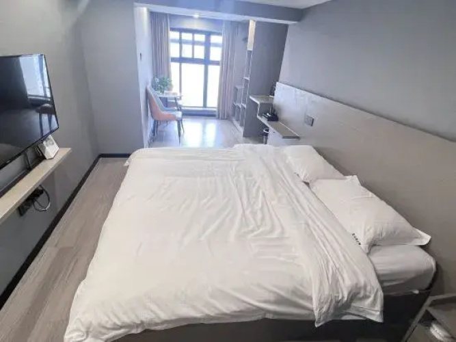 Guangde Lanbowan Apartment