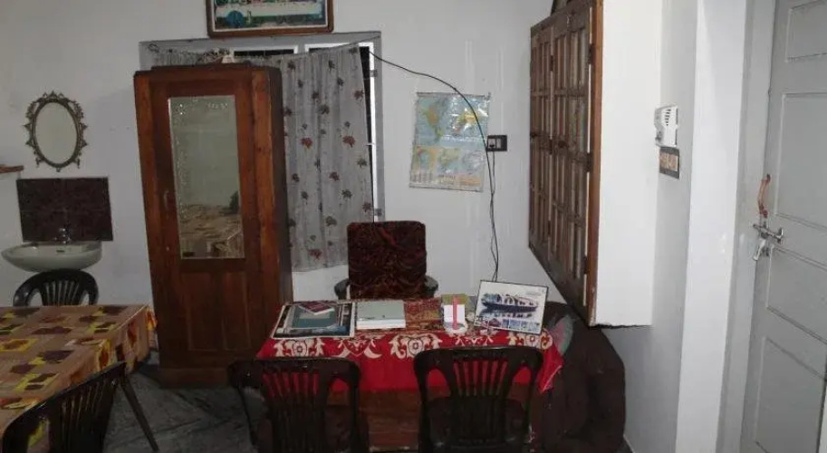 Venice Nest