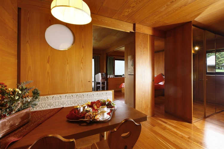 Mirage photo 12