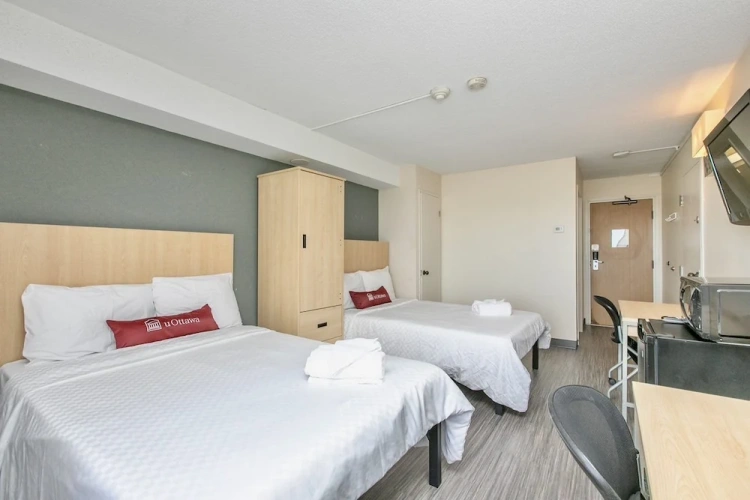 Economy Quadruple room