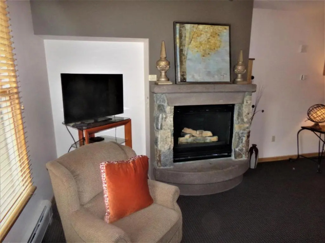 Black Bear Deluxe 2 Bed 2 Bath BBCS