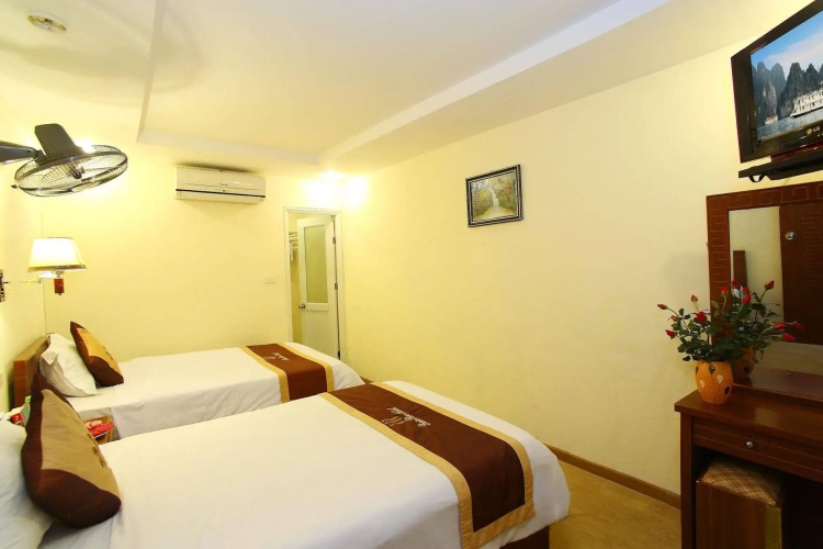 Hanoi Cozy House