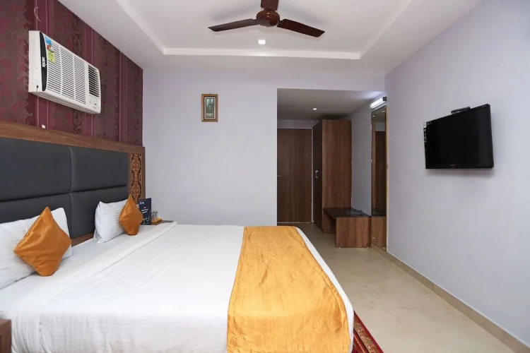 OYO 5791 Mahabir Sheraton