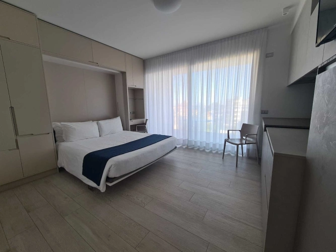 Standard Double room with city view