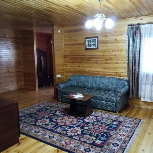 2 Bedrooms Cottage