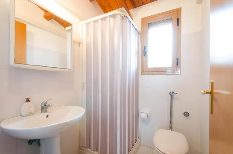 Arisa -Terrazza Privata 60 MQ sulla Spiaggia