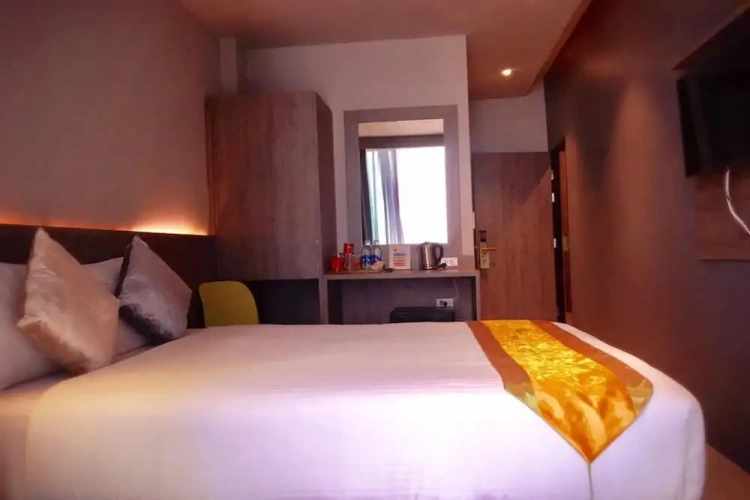 Standard Double room with balcony
