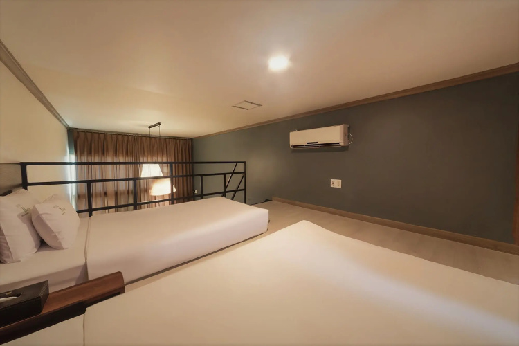 Hotel Hue Loft